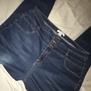 High Waisted Refuge Jeans. Never Worn. NW/OT